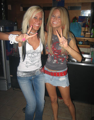 Sweet and hardcore lesbian party with cute pussies and Dakota Skye